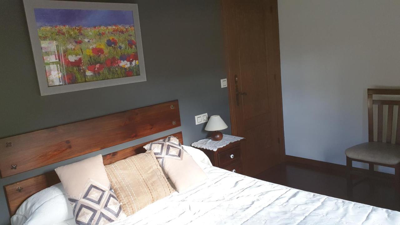 Onís Casa Rural El Bellucu מראה חיצוני תמונה