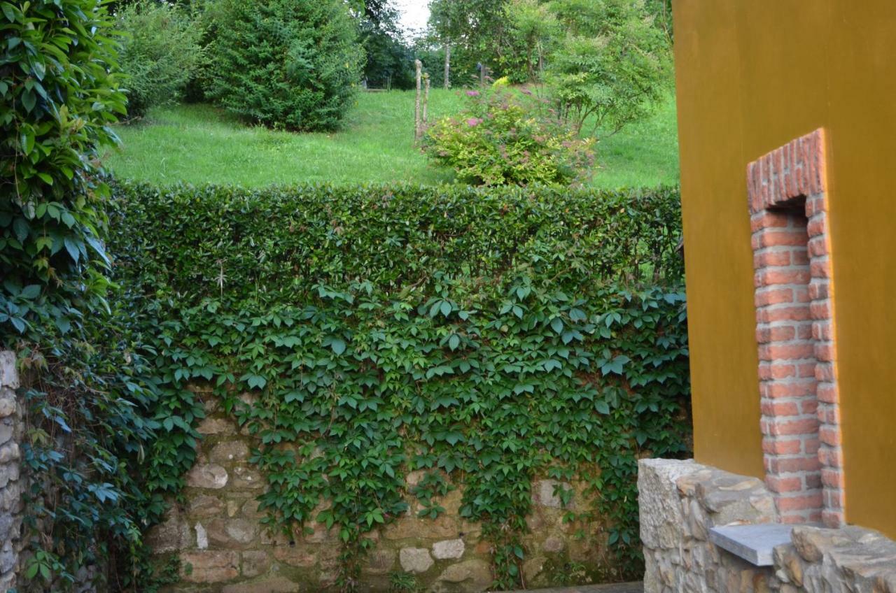 Onís Casa Rural El Bellucu מראה חיצוני תמונה